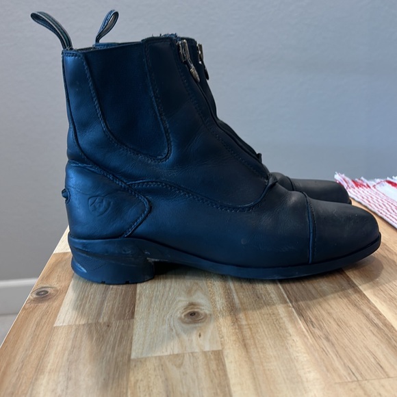 Ariat paddock boots black size 6 woman’s - Picture 2 of 3